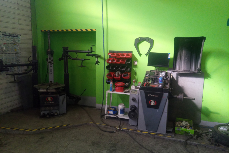 pneuservis autoservis autoservis